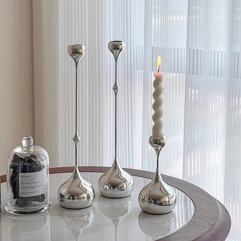Silver Candle Holder, Metal Candlestick Romantic Art Table Decoration For Home Dining , Wedding Photography Props
